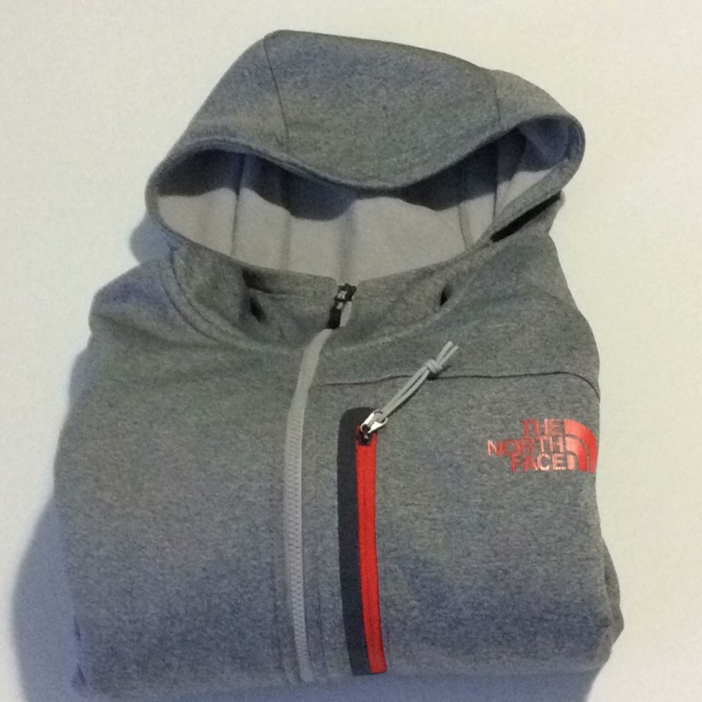 Men’s north face zip up hoodie